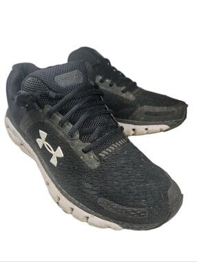 Under Armour Men’s 10.5 Black Athletic Running Shoes White Logo Gym Trainer[7D